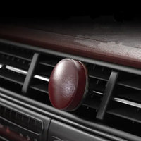 Diffuseur de parfum magnétique d'aromathérapie de voiture en métal plaqué couleur avec logo personnalisé Clips pour bouche d'aération de voiture
