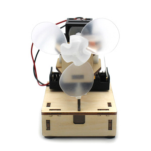 Kit de bricolage pour ventilateur oscillant en bois, jouet d'expérimentation scientifique pour enfants de 7 à 9 ans, modèle éducatif STEM, commande manuelle, sans batterie - Product Image 1