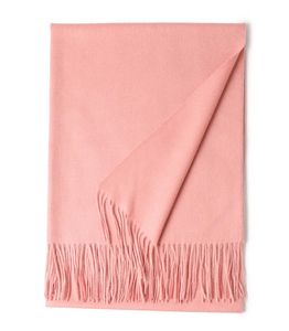 Nouvel arrivage de châle en laine chaude de couleur unie épais d'hiver et d'automne <span class=keywords><strong>écharpe</strong></span> à pompon doux pour femmes enveloppement en laine de <span class=keywords><strong>cachemire</strong></span> - Product Image 5