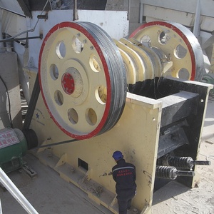 Nhỏ <span class=keywords><strong>PE</strong></span> 400x600 hàm Máy Nghiền bê tông xây dựng chất thải Vàng khai thác mỏ máy nghiền đá - Product Image 5