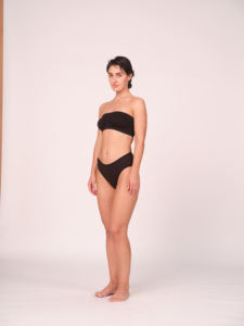 Braguitas de algodón lisas para mujer, de cintura media, estilo hipster, con elástico exterior, ligeras, transpirables, elásticas y agradables para la piel. - Product Image 3