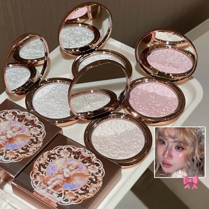 MAFFICK Maquillage Scintillant pour une Peau Naturellement Éclatante – <span class=keywords><strong>Poudre</strong></span> Illuminatrice Embossée Ange - Product Image 1