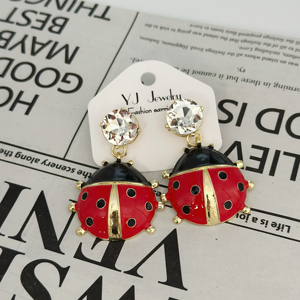 Elegante bella serie di insetti coccinella <span class=keywords><strong>orecchini</strong></span> squisita moda piccoli animali tema accessori per gioielli per feste regali quotidiani - Product Image 2