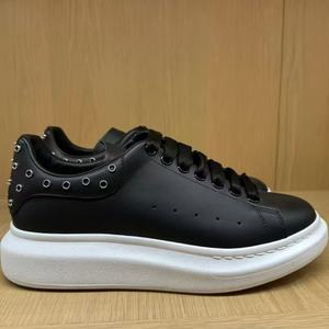 Zapatillas de Skate Unisex de Alta Calidad, Estilo Punk de Lujo, con Suela Plana, Casuales y con Personalidad Distintiva - Product Image 1
