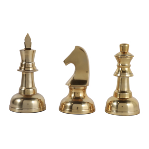 Scultura di pezzo degli scacchi, ornamento per la casa e l'ufficio, finitura oro, statua decorativa per mensole e tavolini da caffè. - Product Image 4