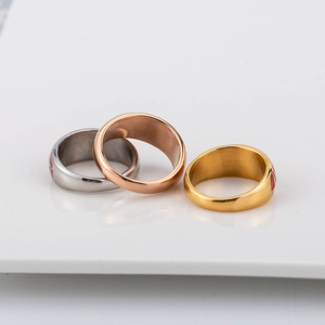 แหวนเคลือบเรขาคณิตเหล็กไทเทเนียมเครื่องประดับแฟชั่นสำหรับทุกเพศของขวัญสีแดงสีดำรูปแบบ XYR0035 - Product Image 4