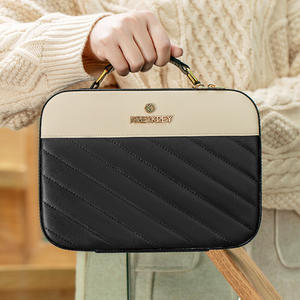 Mode rectangle portable grand voyage voyage <span class=keywords><strong>vide</strong></span> boîte en plastique stockage PU mini bagages cosmétique <span class=keywords><strong>maquillage</strong></span> <span class=keywords><strong>valise</strong></span> - Product Image 4