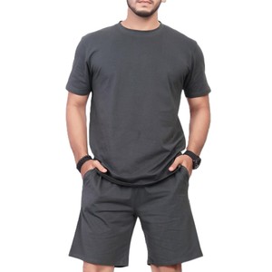 Ensembles de t-shirts et shorts pour hommes respirants avec logo personnalisé, vente en gros, vêtements d'été personnalisés, ensembles courts pour hommes de haute qualité, toutes tailles - Product Image 1