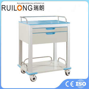 รถเข็นโรงพยาบาลรุยหลาง รุ่น RT-067 แบบสามชั้น เงียบ พร้อมราวจับแบบติดตั้ง สำหรับใช้ทางการแพทย์ - Product Image 1