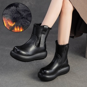 Bottines noires pour femmes avec doublure en fourrure, bottes d'hiver avec fermeture éclair latérale, chaussures élégantes pour hommes - Product Image 3