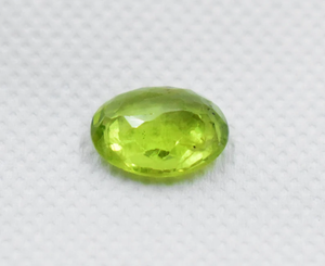 หินเพอริดอตเจียระไนทรงรีอัญมณีสีเขียวธรรมชาติสำหรับทำเครื่องประดับแหวน - Product Image 4