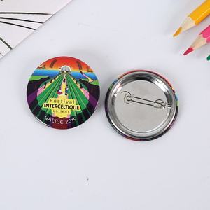 Badge bouton personnalisé avec logo, forme ronde, en métal, avec épingle de sûreté, plaqué or, impression numérique, modèle type - Product Image 4