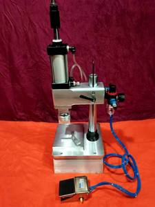 Máquina manual de estampado y corte para moldear jabón, máquina automática para fabricar bolas de jabón para baño, máquina neumática - Product Image 6