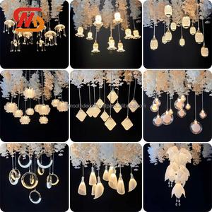 Lustre à fibres optiques LED inspiré de la fée LISSE Lustre à LED décoratif d'intérieur Lampe lumineuse Chaîne de plafond en forme de fleur - Product Image 3