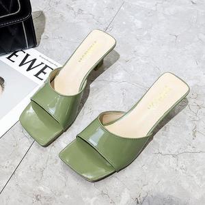 Nouvelles sandales d'été à talon moyen pour femme, à bout carré ouvert, style mule à talons hauts, pour l'extérieur - Product Image 4