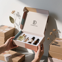 Boîte pour avion de chaussettes ondulées recyclées Emballage d'expédition de vêtements kraft personnalisé Boîte cadeau pliante cosmétique en relief