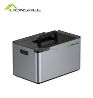 Centrale électrique portable d'extérieur 2500W Boîte d'onduleur haute puissance Batterie au lithium LiFePo4 Batterie externe empilable 1kwh 2kwh 3kwh 4kwh