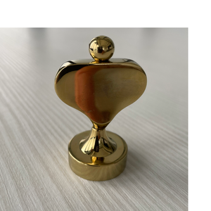 Accesorios de póquer Alta calidad Titanio Oro Pilar Cuerda Extremo Gancho Accesorios de póquer - Product Image 3