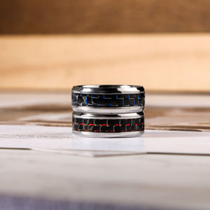 Anillos de acero inoxidable plateados, azules y rojos con incrustaciones de fibra de carbono, alianzas de boda para hombres y mujeres SA1056 - Product Image 2