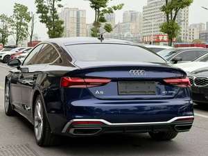 Audi <span class=keywords><strong>A5</strong></span> <span class=keywords><strong>Cabriolet</strong></span> 40 TFSI S Line 5 places d'<span class=keywords><strong>occasion</strong></span> 2019-2025, puissance maximale 200-250 ch, couple maximal 300-400 Nm, feux de jour à LED - Product Image 3