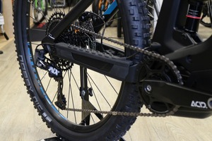 Bicicleta de Suspensión Completa Cube Stereo Hybrid 140 HPC Race de Alta Calidad - Product Image 2