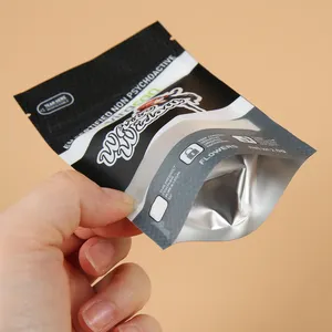Stampa digitale sacchetti di plastica Custom foglio di alluminio Stand Up Pouch a prova di odore cerniera Mylar sacchetto di imballaggio per la conservazione degli alimenti