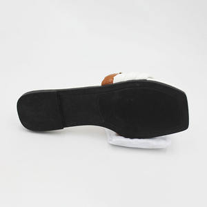 شباشب وصنادل نسائية بتصميم أنيق للاستخدام الخارجي والمشي الكاجوال، ناعمة للبيع بالجملة - Product Image 6