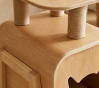 Arbre à chat moderne de luxe en bois massif multicouche avec poteaux à gratter en sisal pour usage domestique, modèle D18, fabriqué en Chine