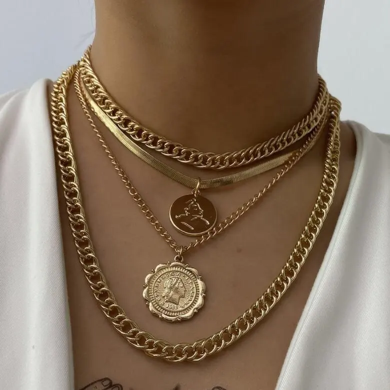 4 PCS/SET Gold/Silver Jewelry Exaggerated Hip Hop Thick Chain Necklace Retro Round Lace Multi Layered Pendant Round Necklace Set