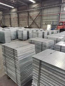 Hot Sale Einzigartige langlebige Schacht gitters truktur aus Kohlenstoffs tahl für die Brücke - Product Image 2