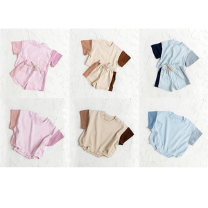 Preventa al por mayor: Ropa de boutique para hermanos, estilos de verano para bebés (niñas y niños), de algodón estampado y seda de leche suave, MOQ 5. - Product Image 1