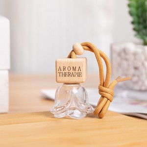 Logotipo personalizado TAPA DE MADERA Mini recargable 8ml vidrio transparente forma cuadrada coche ambientador difuso colgante botella de Perfume difusor - Product Image 2