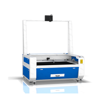 Système de traitement au laser CO2 avancé avec alignement par projecteur pour la découpe de matériaux flexibles et une production à haute efficacité