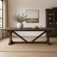Table à manger rectangulaire sur mesure en bois massif avec base en tréteaux, style ferme moderne, fabricant de tables en bois pour projets hôteliers