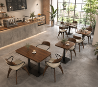 Ensemble table et chaises de restaurant moderne en acier et bois, siège en cuir PU, durable, facile à nettoyer, mobilier commercial pour café, restaurant, salon de thé