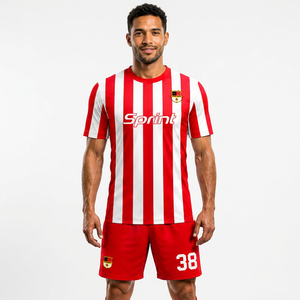 Ventes en gros de maillots de football rétro, maillots de football vintage Real 94 96 97 98 99, t-shirts de football en spandex/polyester à manches courtes, possibilité de personnaliser tous les noms - Product Image 1