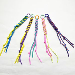 Llaveros de nailon trenzado con anillas de resorte, llaveros de paracord coloridos para actividades promocionales, accesorios duraderos hechos a mano - Product Image 5