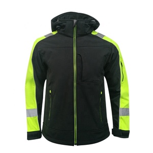 Oem quần áo an ninh vỏ mềm <span class=keywords><strong>Hi</strong></span> khả năng <span class=keywords><strong>hi</strong></span>ển thị Áo khoác cho người đàn ông Windproof - Product Image 1