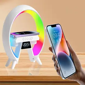 Multifunctionele Beddecoratie Bluetooth Speaker Geschenken 10W Draadloze Oplader Kleurrijke Sfeer Verlichting Lamp