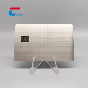 บัตรโลหะ NFC แบบกำหนดเอง บัตรเครดิตโลหะสีสันสดใสพร้อมช่องใส่ชิปสำหรับการแกะสลักด้วยเลเซอร์ - Product Image 3