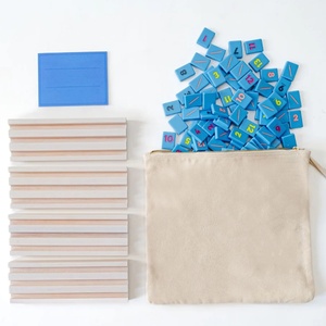 Bleu Acrylique Rumikub Premium Set Portable Lucite Rummy Tiles Holder Emballage de voyage - Product Image 6