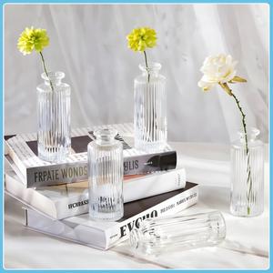 Nouvel arrivage Décoration intérieure moderne Vase à boutons de fleurs en <span class=keywords><strong>verre</strong></span> de couleur ambre, art rayé, pour table - Product Image 6