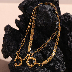 สร้อยข้อมือแบบหลายสไตล์พร้อมตัวล็อคแบบสปริงริง |   สแตนเลสสตีลชุบทอง 18K PVD |   เครื่องประดับกันน้ำไม่หมอง - Product Image 6