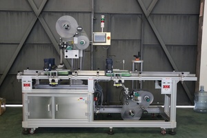Étiqueteuse automatique d'autocollants supérieurs et inférieurs pour boîtes à légumes, plateaux à viande et contenants frais 23 ans d'expérience OEM - Product Image 3