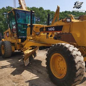 Niveleuse Caterpillar 140, niveleuse de taille moyenne, fabriquée aux États-Unis, machine entièrement importée, niveleuse robuste de 18 tonnes. - Product Image 2