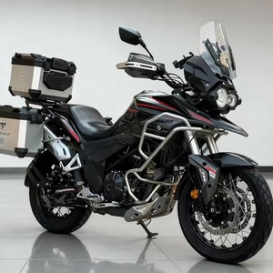 ใช้รถ RX3S 400 รุ่น Travel Edition |   มอเตอร์ไซค์แอดเวนเจอร์แบบสองสูบ ระบายความร้อนด้วยน้ำ พร้อมระบบ ABS - Product Image 1