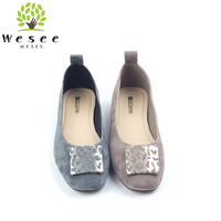 Chaussures à talon carré confortables en daim élégantes pour femmes, mocassins plats de travail décontractés de haute qualité, imperméables à enfiler d'automne
