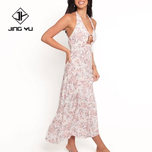 ชุดเดรสลำลองแบบผูกโบว์ลายดอกไม้หรูหรา ออกแบบโดยผู้ผลิต ชุดเดรสคอ halter ผ้าฝ้ายสั่งทำพิเศษ ความยาวปานกลาง - Product Image 3