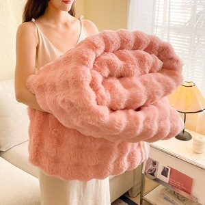 Couverture en polaire épaisse et douce, personnalisable pour canapé, lit et sieste au bureau, utilisable toute l'année - Product Image 2