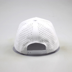 Casquette de haute qualité unisexe <span class=keywords><strong>Merlin</strong></span> 5 panneaux Performance imperméable à l'eau logo de broderie 3D personnalisé avec OEM percé au laser - Product Image 3